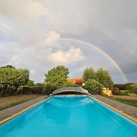 Ty Grain De Sel : Logement Privatif Avec Piscine, Jardin Et Patio Chauvé Exterior foto