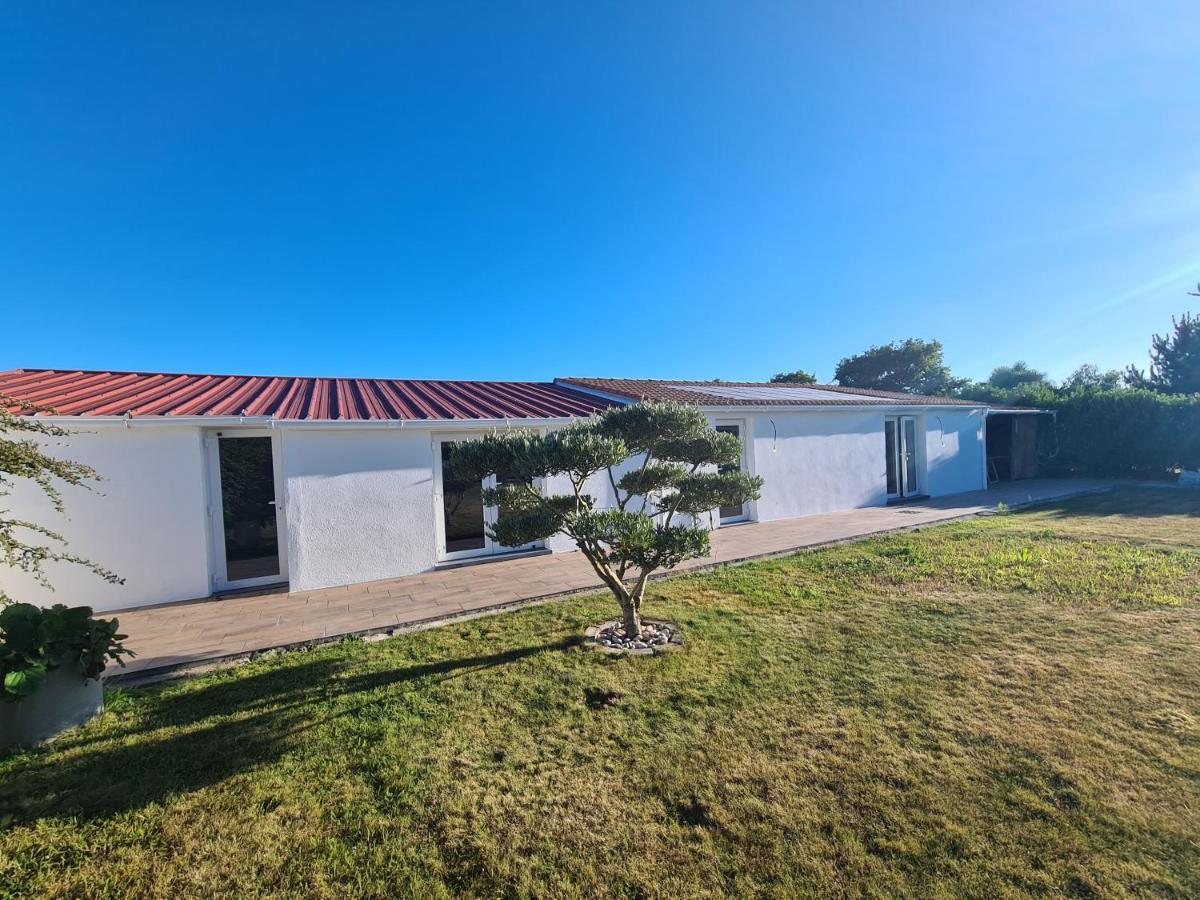 Holiday home Ty Grain De Sel : Privatif Avec Piscine, Jardin Et Patio *